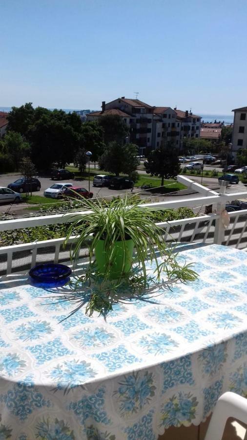 Apartment Bella Vista Porec Bagian luar foto