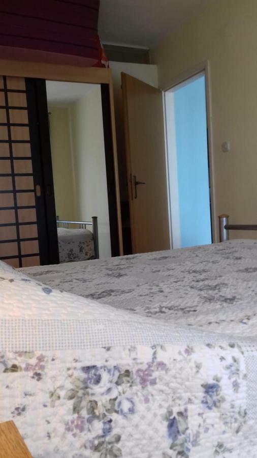 Apartment Bella Vista Porec Bagian luar foto